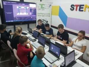 Read more about the article STEM Akademija – naši STEM genijalci