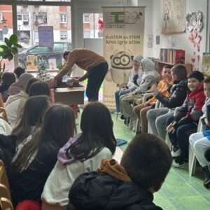 Read more about the article STEM avantura: Učenici OŠ “Skender Kulenović” istražili robotiku, elektroniku i VR